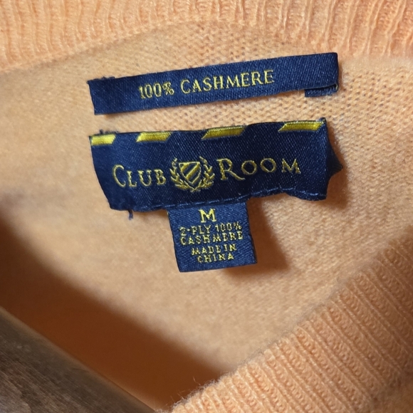 Club Room Men's 100% Cashmere Orange V Neck Lightweight Sweater Size Medium - Picture 5 of 5